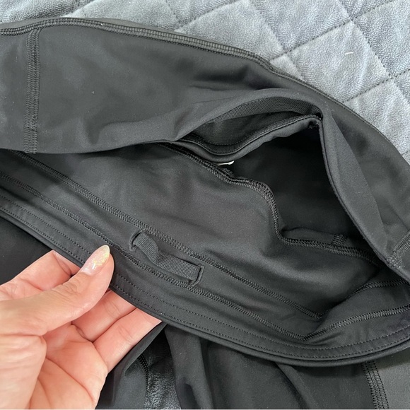 Lululemon Leggings Women 6 City Core Tight 27” black shiny matte athletic C5 - Picture 11 of 12
